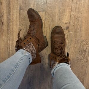 Woman’s Winter Boots-Slip in